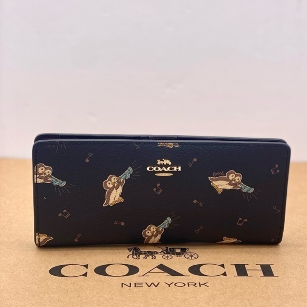 Coach Slim Zip Wallet With Penguin Print Gold/Black Multi